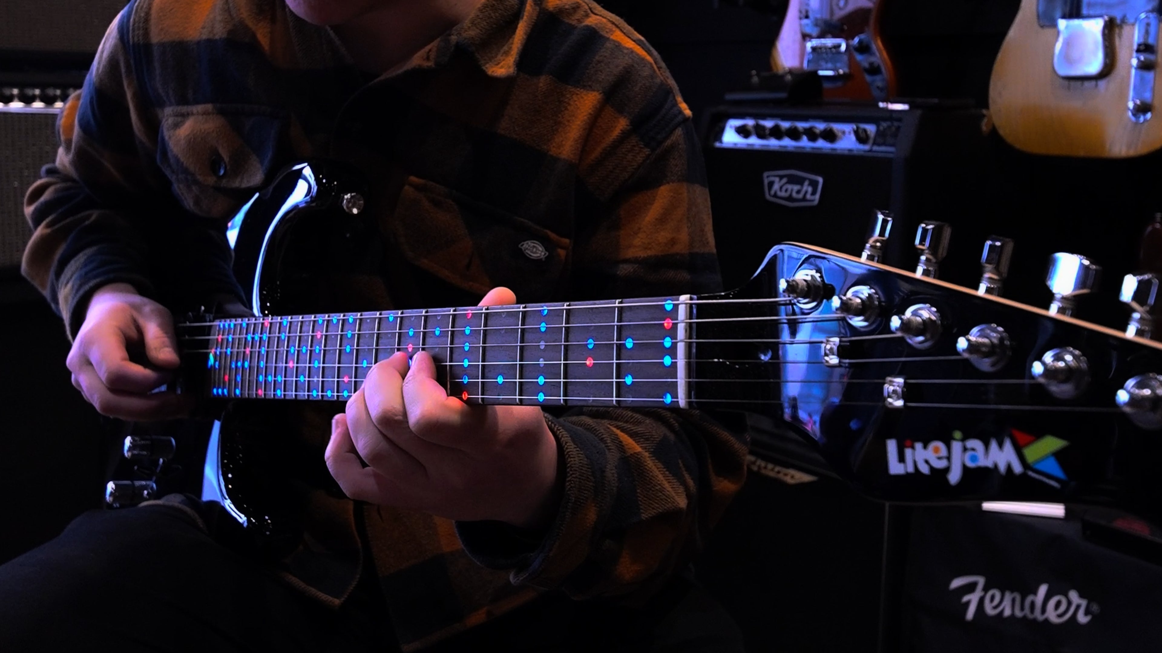 News & Updates - EP.32 | Vintage Guitar Store Surprise in Paris